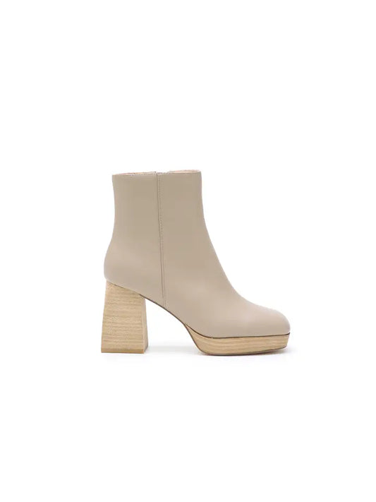 Leather high heels, short style